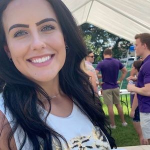 Meet your Posher, Gabrielle